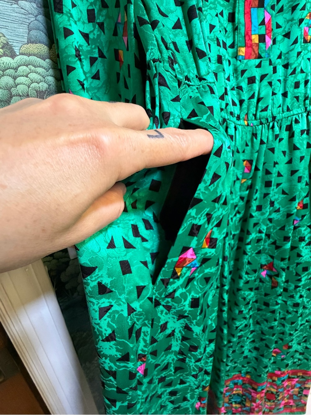 Vintage Silk Anne Crimmins for Umi Collections Green Patterned LongSleeve Dress - Picture 3 of 9